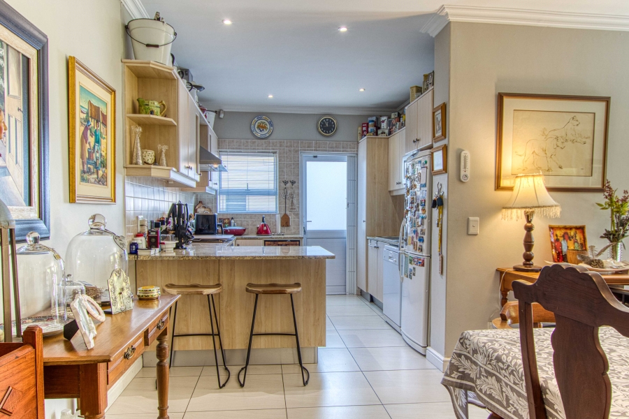 3 Bedroom Property for Sale in Somerset Ridge Western Cape